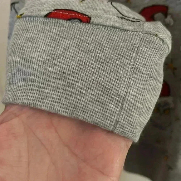 Grinch Christmas sweatpants and sweatshirt. - Picture 3 of 13